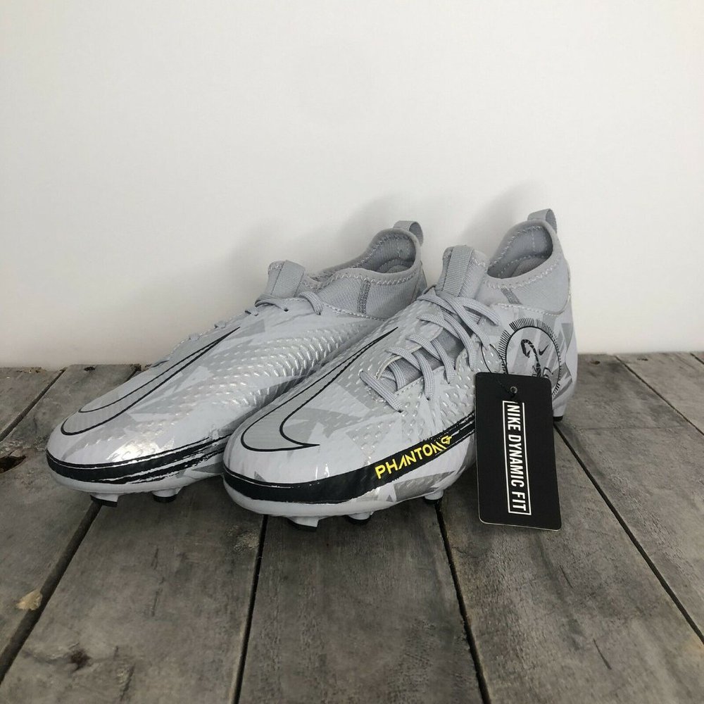 Nike Phantom Scorpion Academy sz 5Y